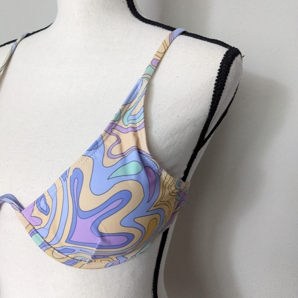 Abstract pattern purple green and yellow push up bikini top size L - Picture 6 of 10